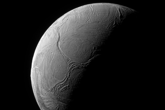 Liquid-Based analysis can improve chances Of findings alien life on ocean worlds